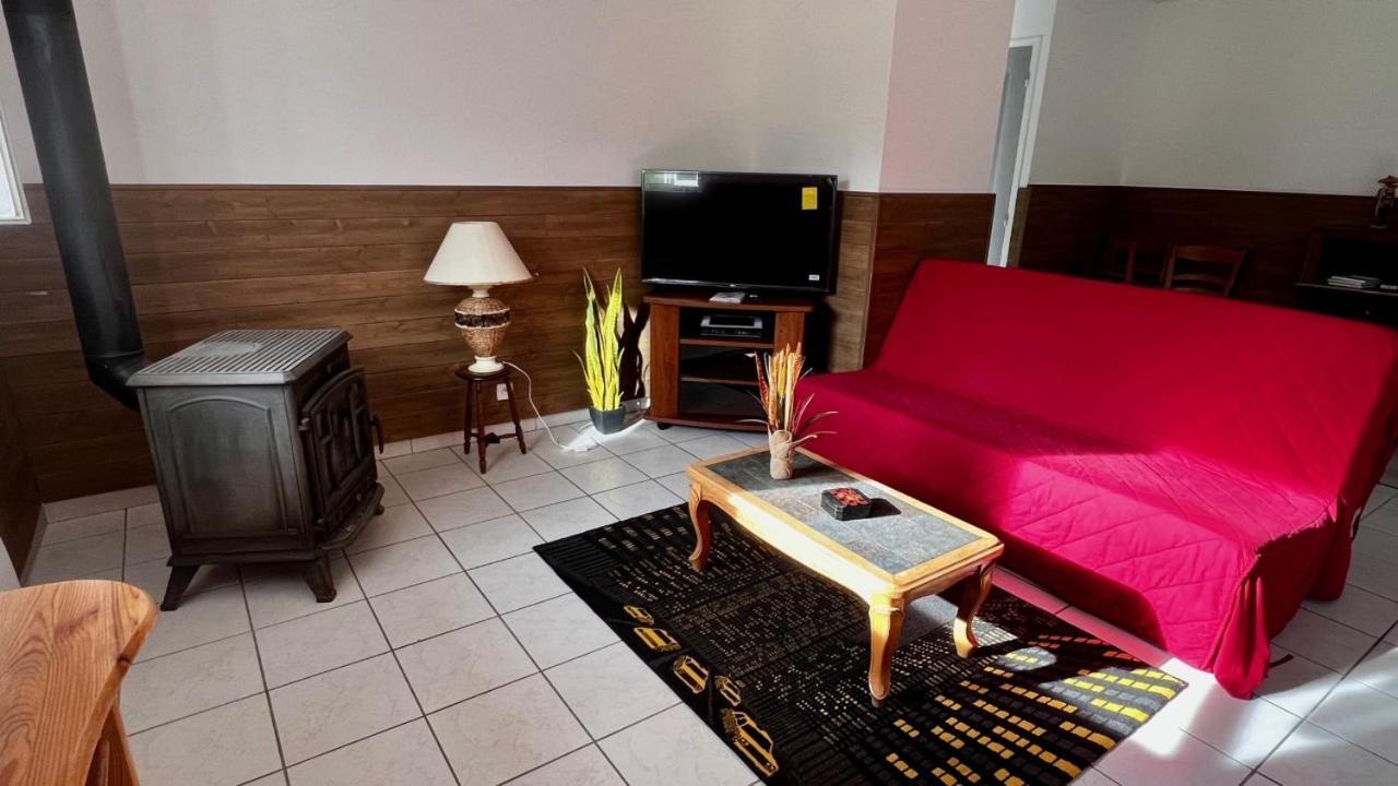 Superbe Appartement Aubessagne Экстерьер фото